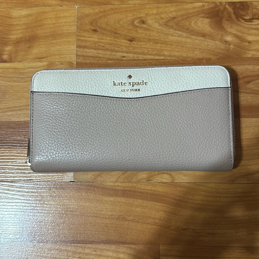 Kate spade wallet